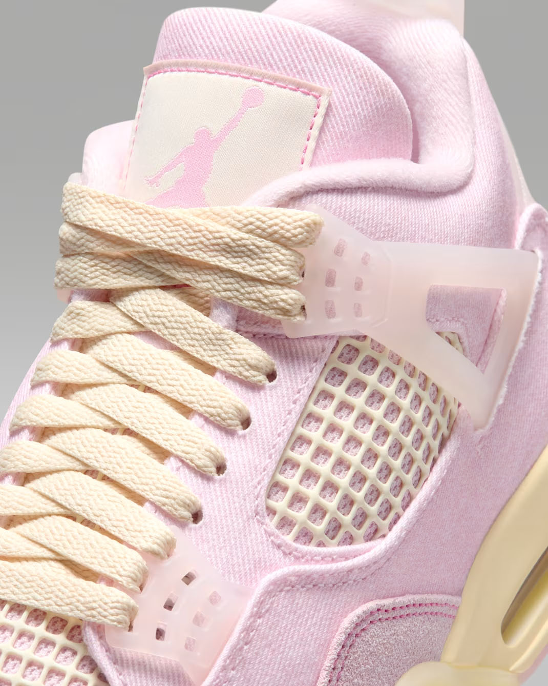 Air Jordan 4 Iced Carmine 7