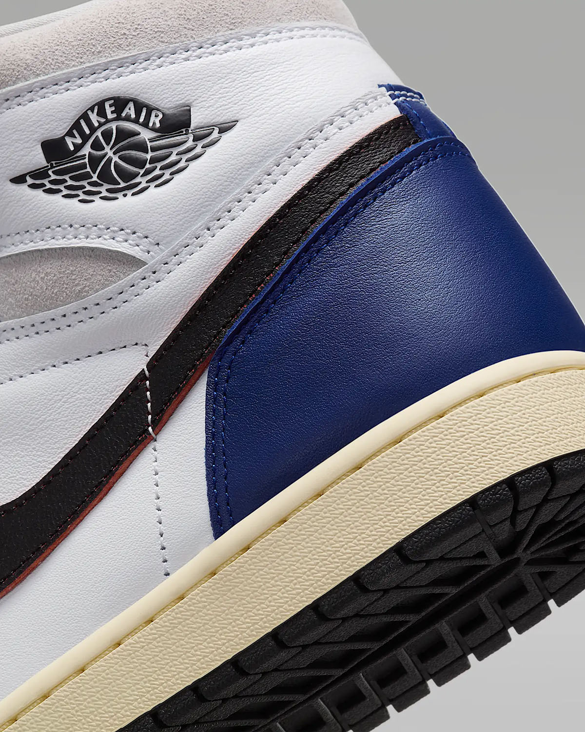 Air Jordan 1 High OG Rare Air Deep Royal Blue Mens Sneakers DZ5485-100-08