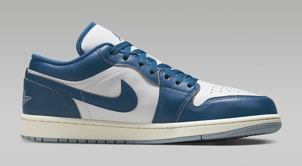 Air-Jordan-1-Low-SE-Industrial-Blue-3