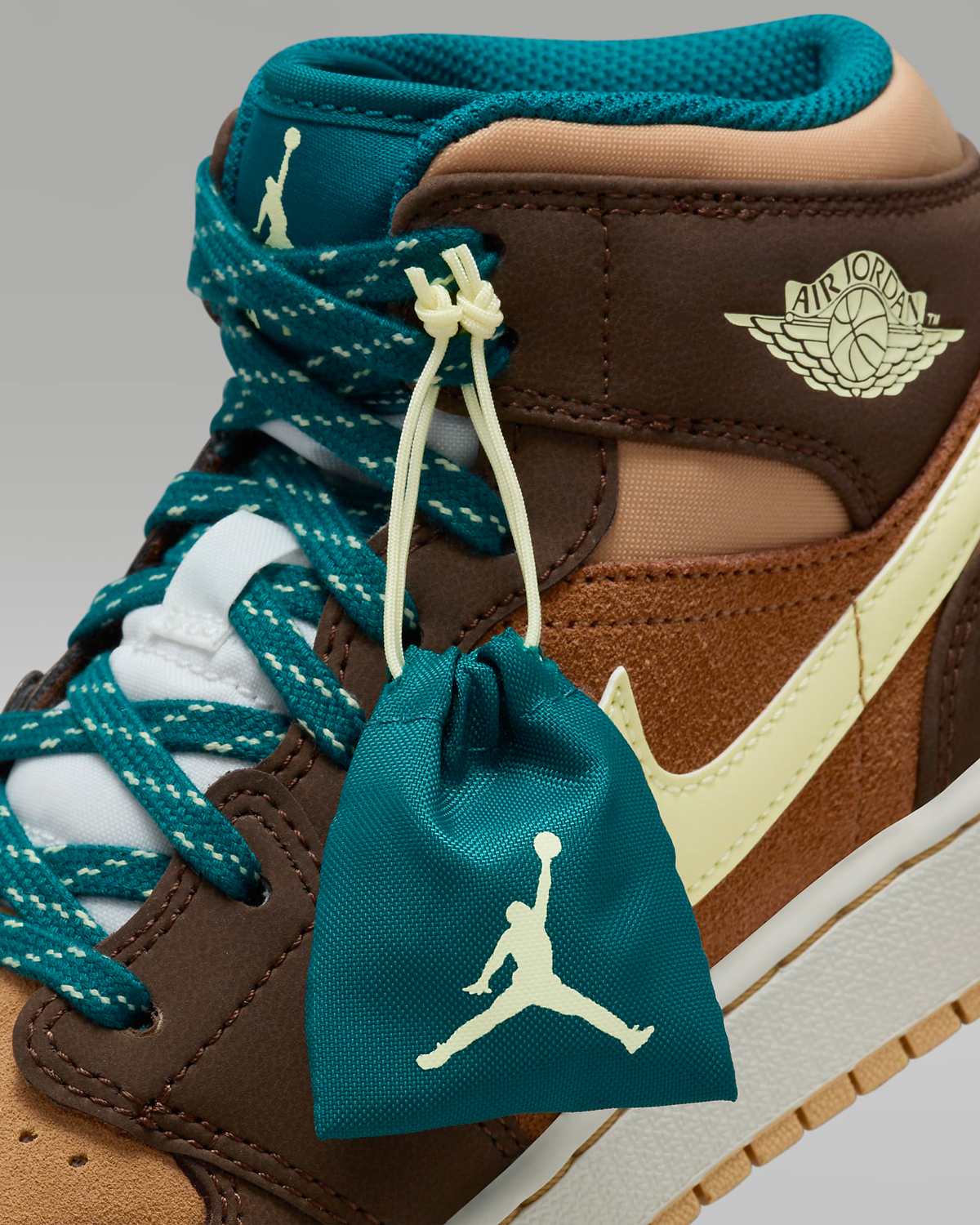 Air-Jordan-1-Mid-GS-Cacao-Wow-Release-Date-9