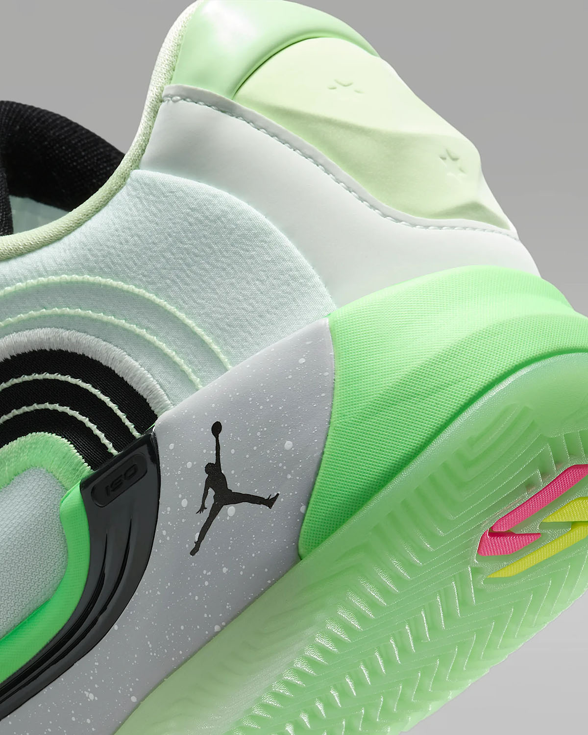 Jordan-Luka-4-Space-Navigator-Basketball-Shoes-HF0823-300-Sneakers-08