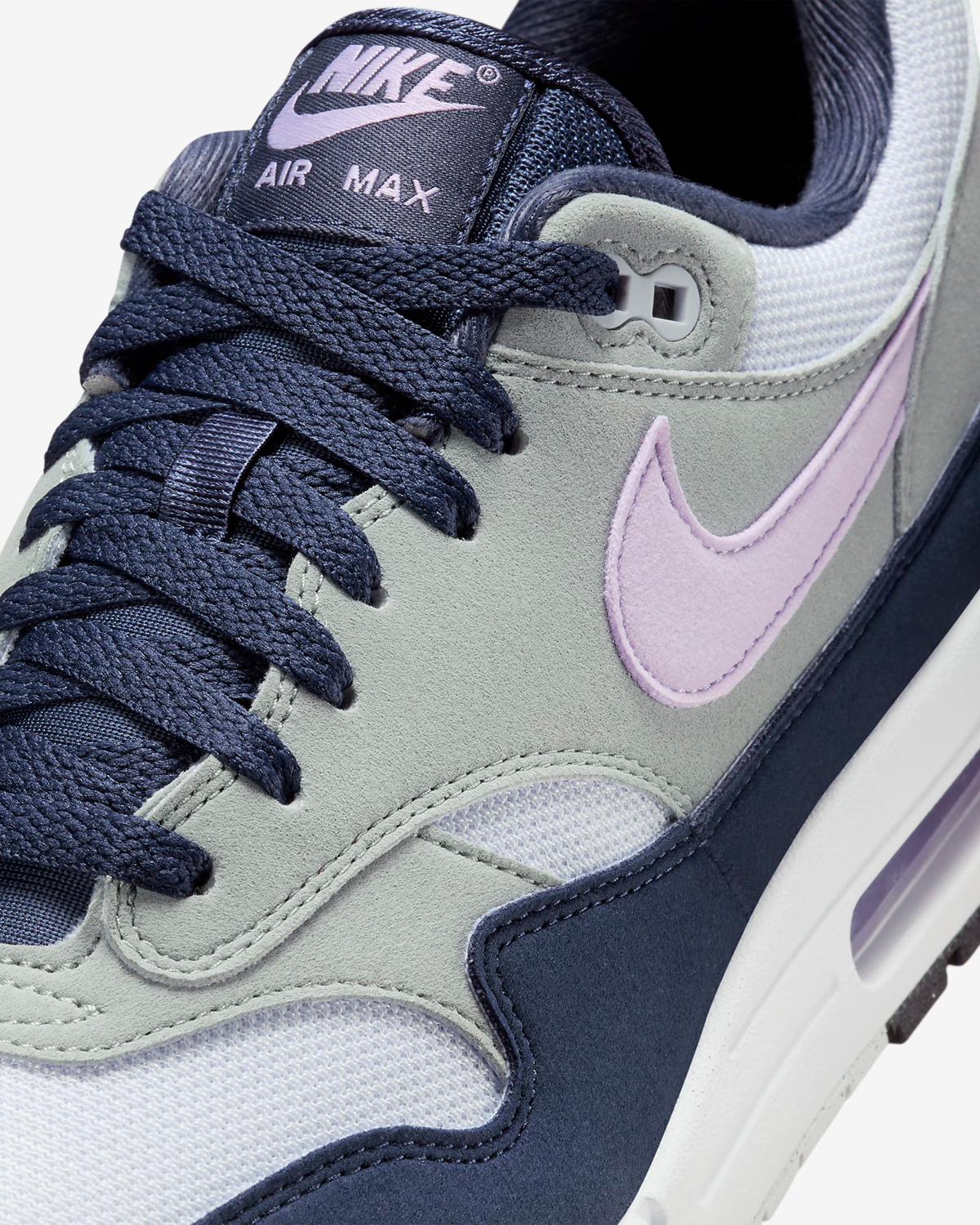 Nike-Air-Max-1-Football-Grey-Thunder-Blue-Lilac-Bloom-Release-Date-7