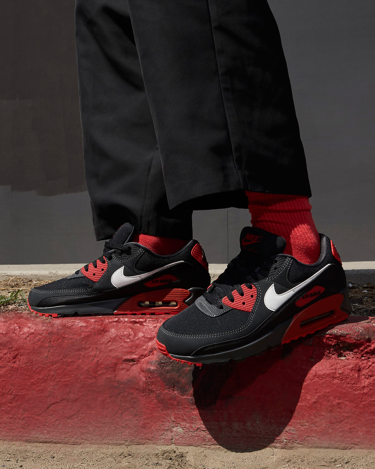 Nike-Air-Max-90-Anthracite-Black-Mystic-Red-On-Feet