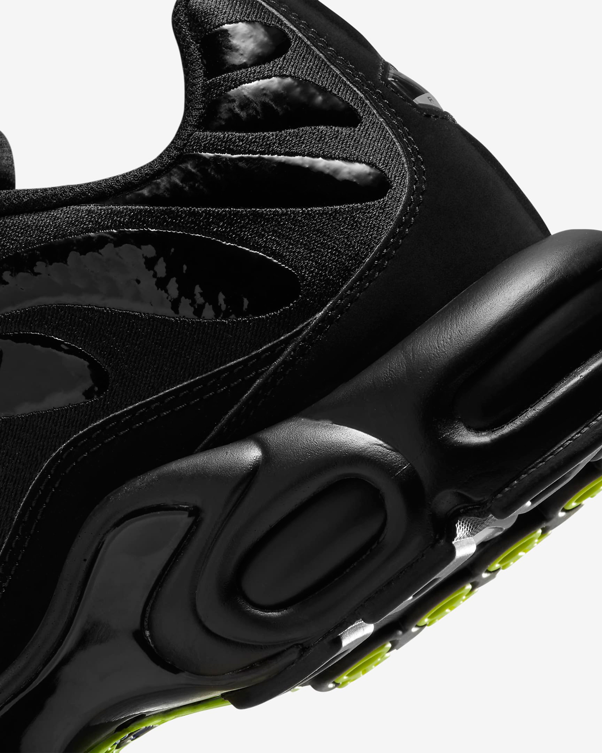 Nike-Air-Max-Plus-Black-Volt-Metalllic-Silver-Release-Date-8