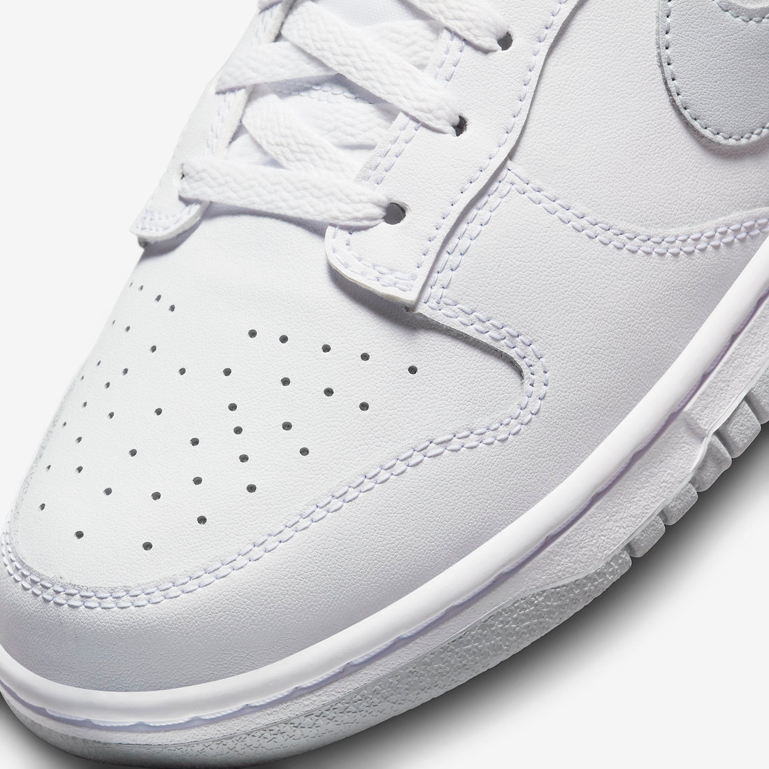Nike-Dunk-Low-White-Pure-Platinum-Release-Date-7