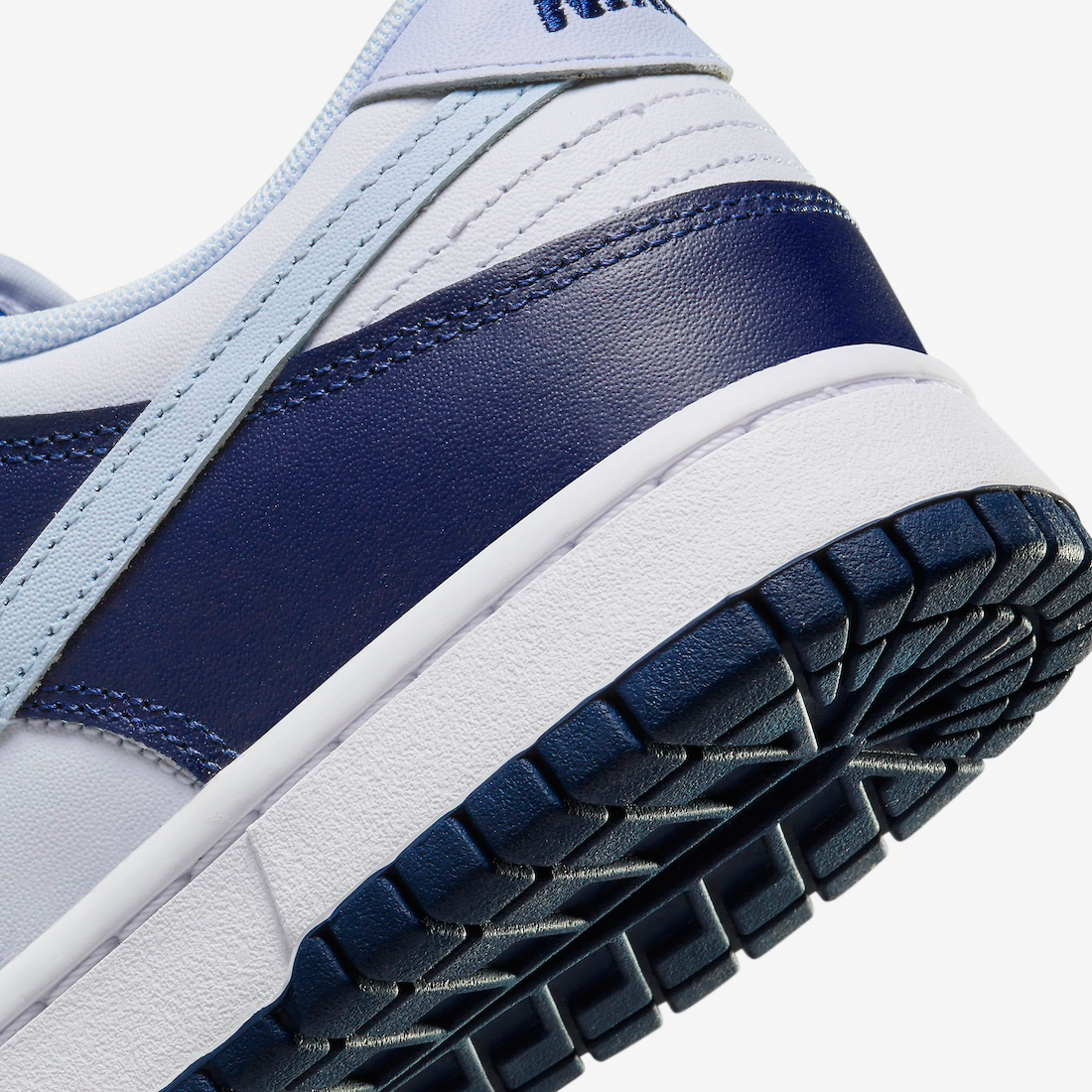Nike-Dunk-Low-Winter-Blues-Game-Royal-Midnight-Navy-Football-Grey-Release-Date-8