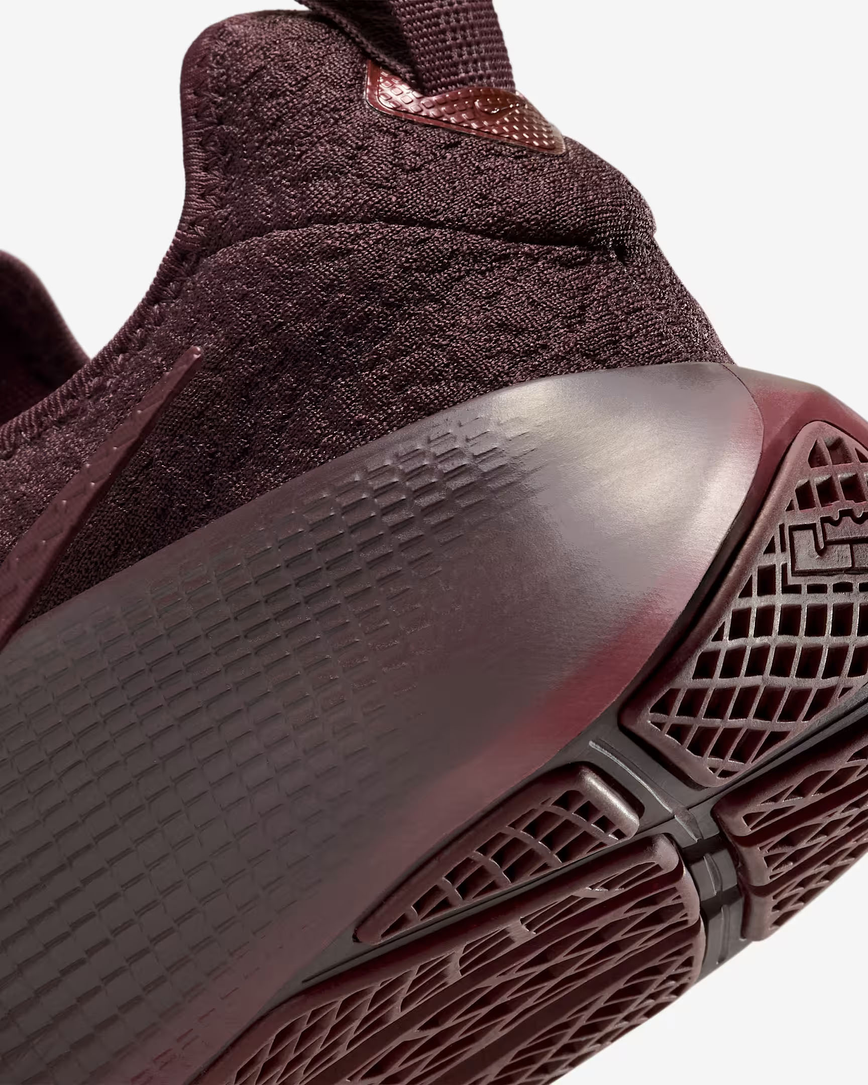 Nike LeBron TR1 Burgundy Crush Team Red Workout Shoes FJ6151-601 Sneakers 8
