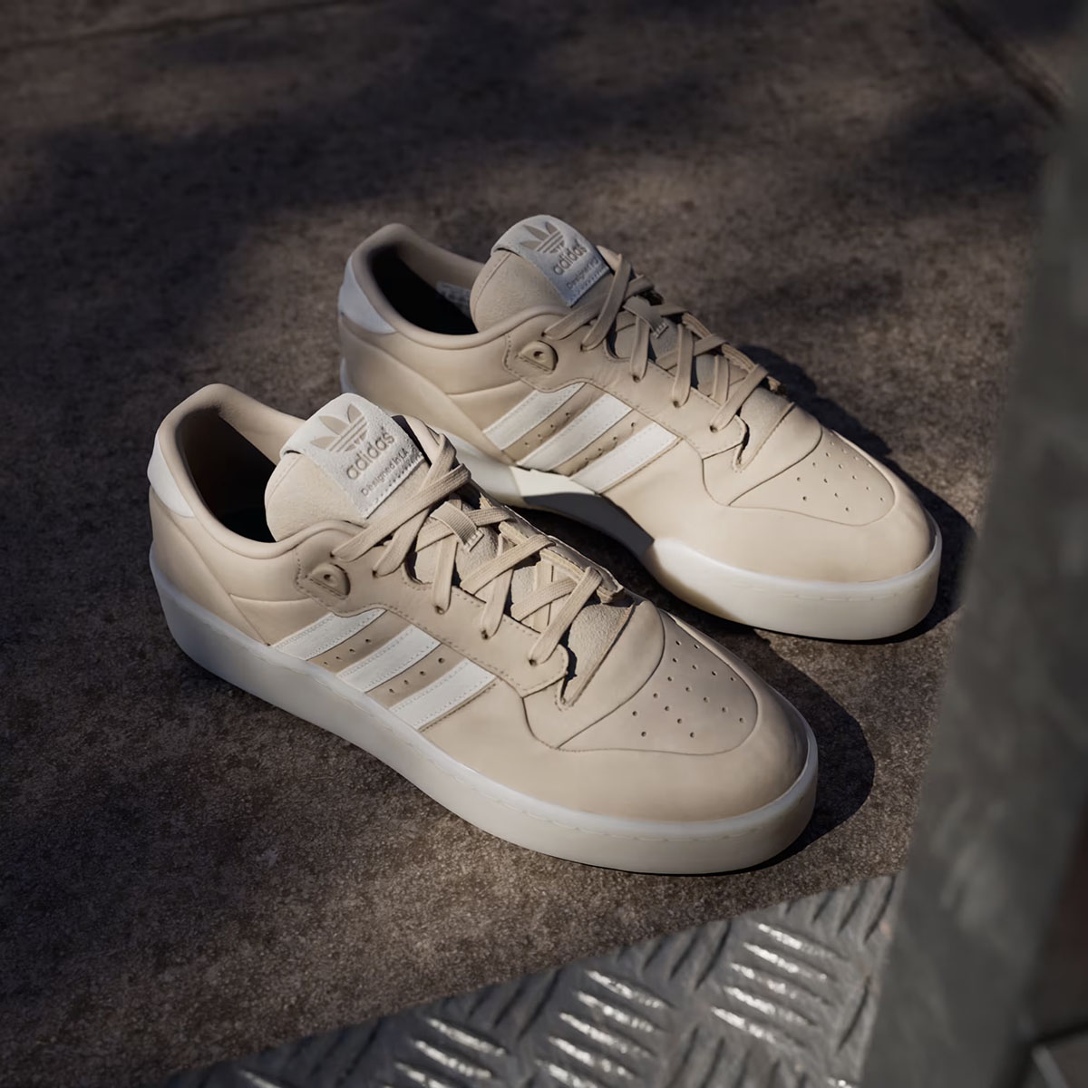 adidas Rivalry Low Lux Magic Beige Ivory