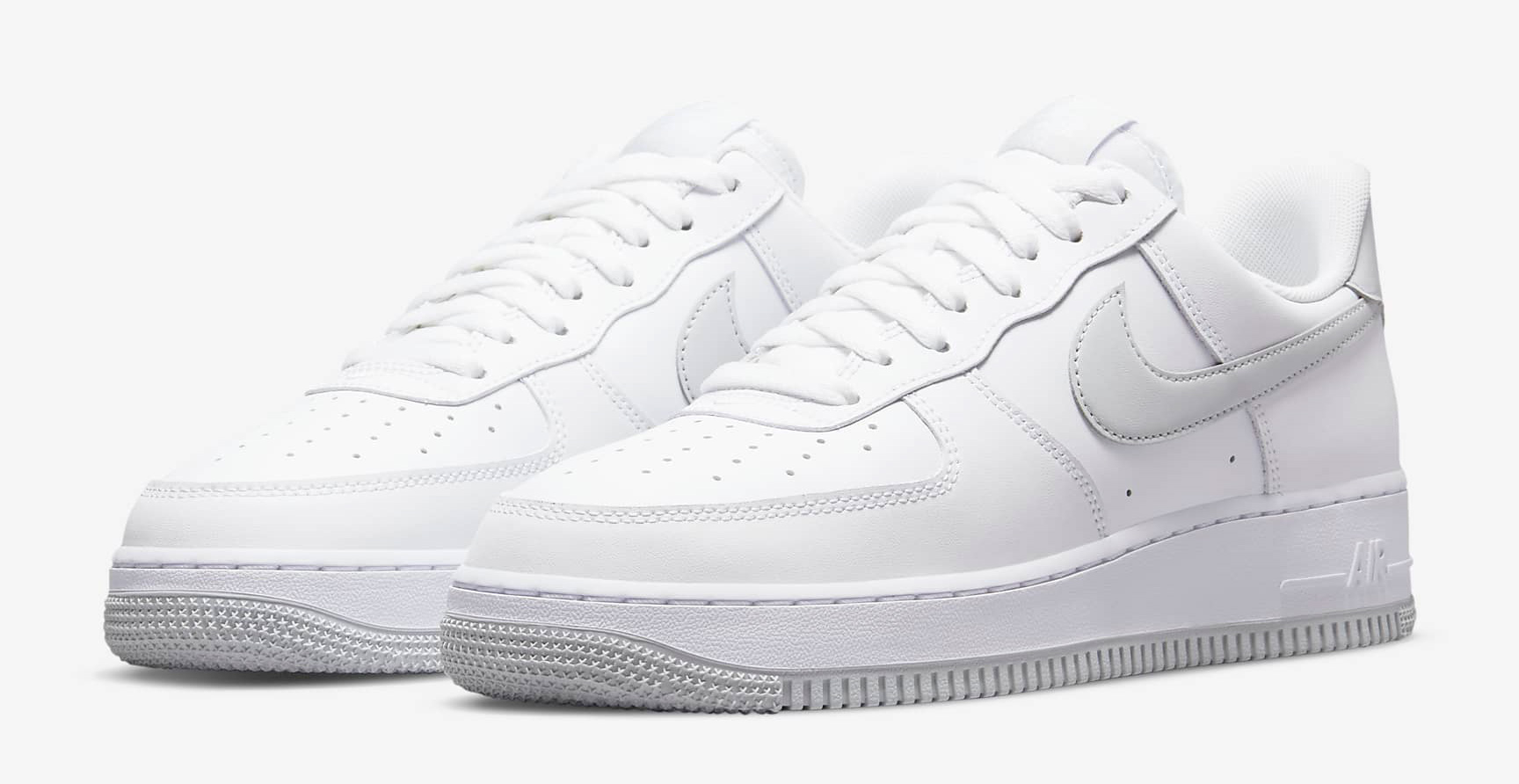 nike-air-force-1-low-white-pure-platinum-1