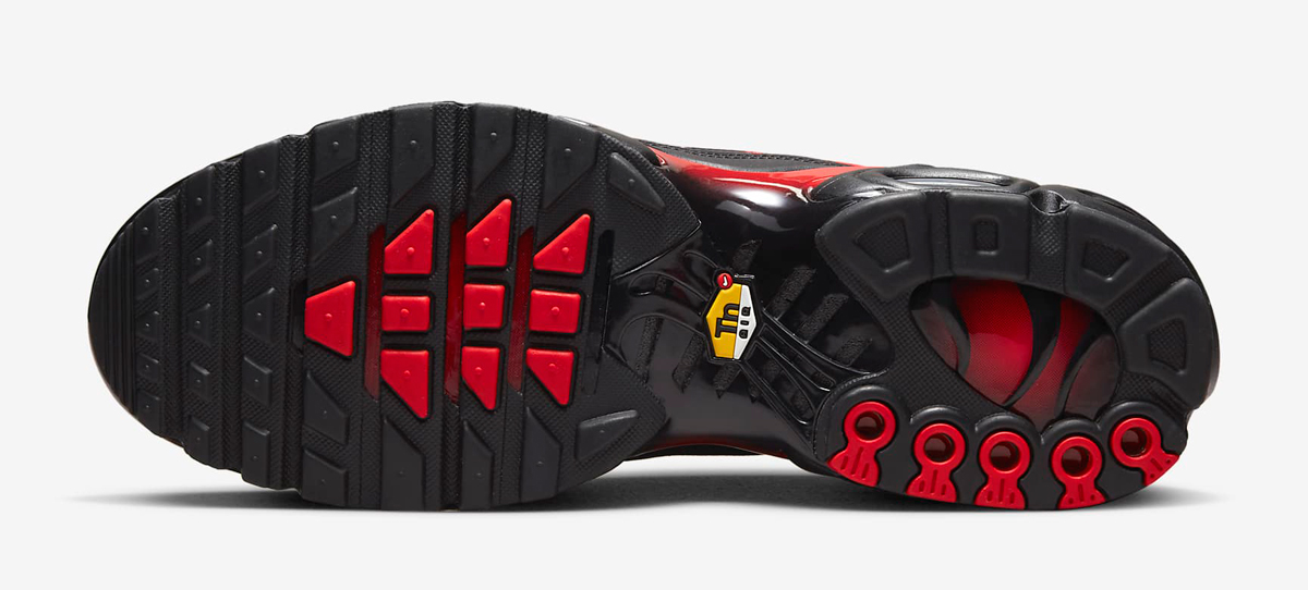 nike-air-max-plus-bred-university-red-black-release-date-6